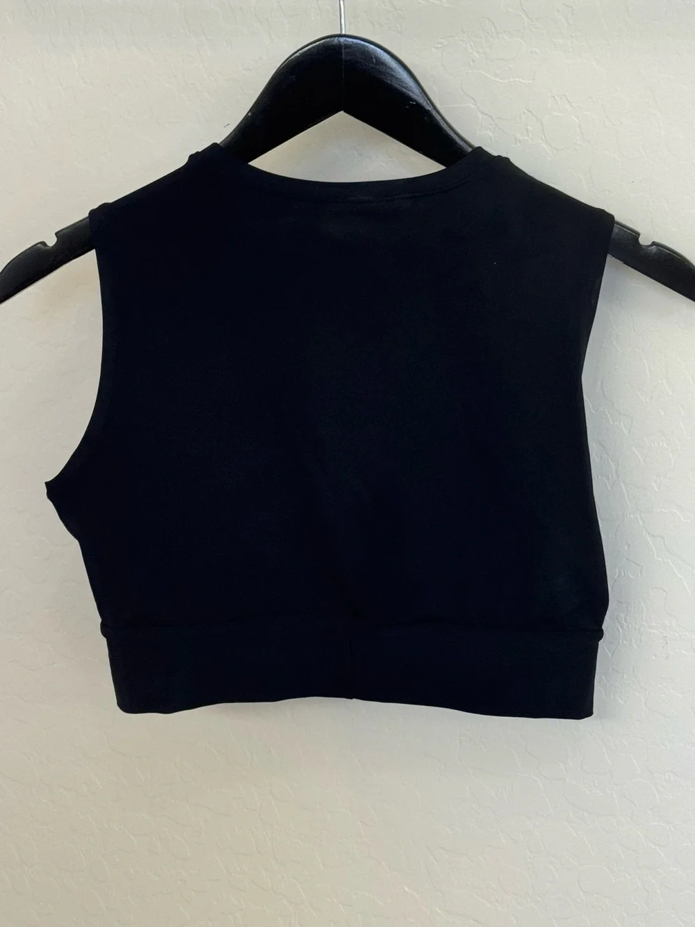 Robin Piccone Ava Tank Bikini Top Knot Front Crop Swim Black Size Large EUC - Picture 2 of 4
